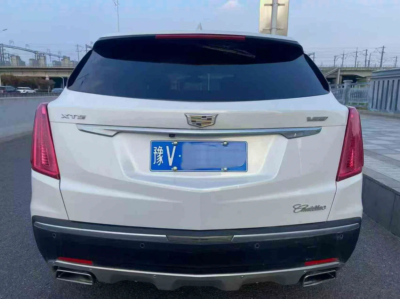 凯迪拉克XT5 驾驶室