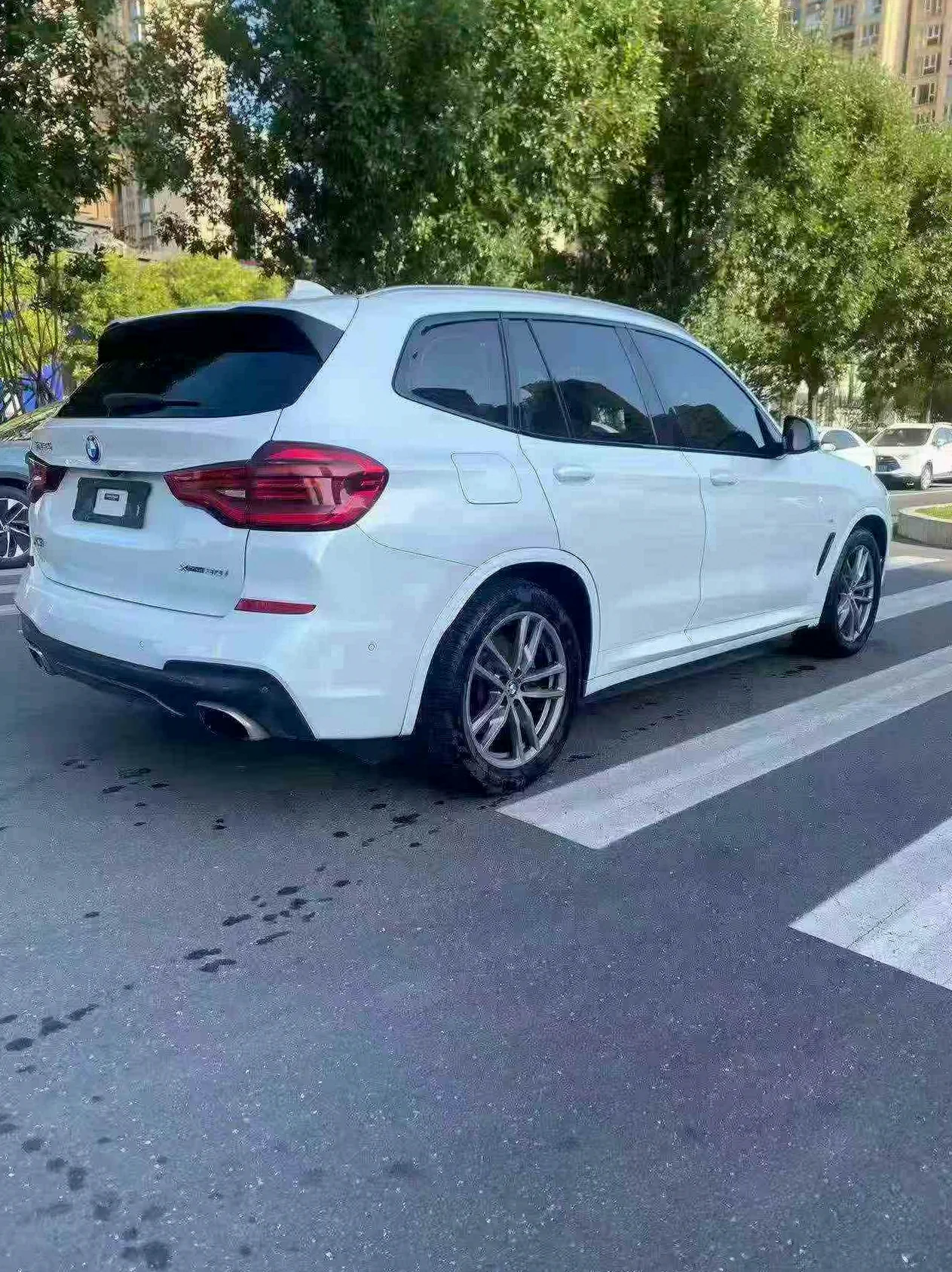 宝马X3 后面外观二