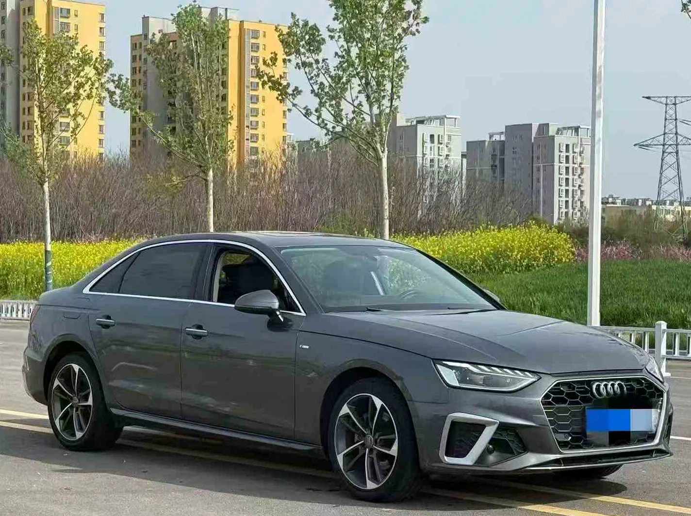 奥迪A4L 正面外观三