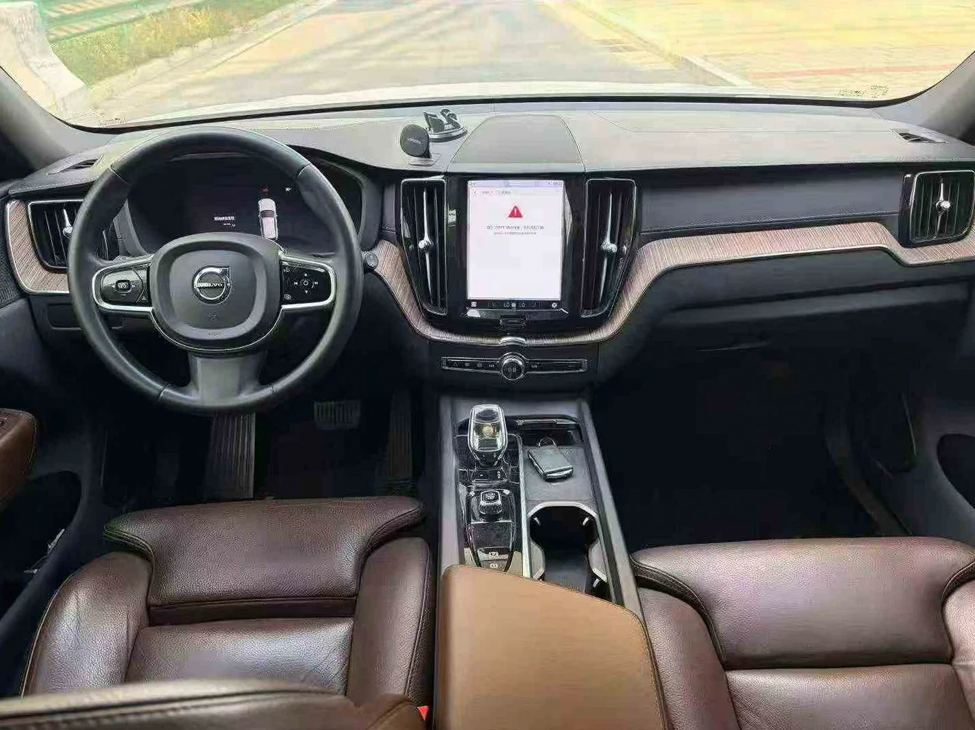 沃尔沃XC60 后面外观三
