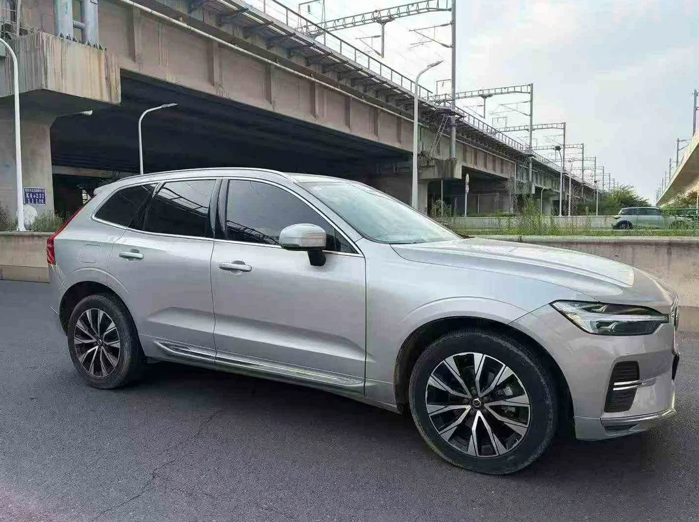 沃尔沃XC60 正面外观二