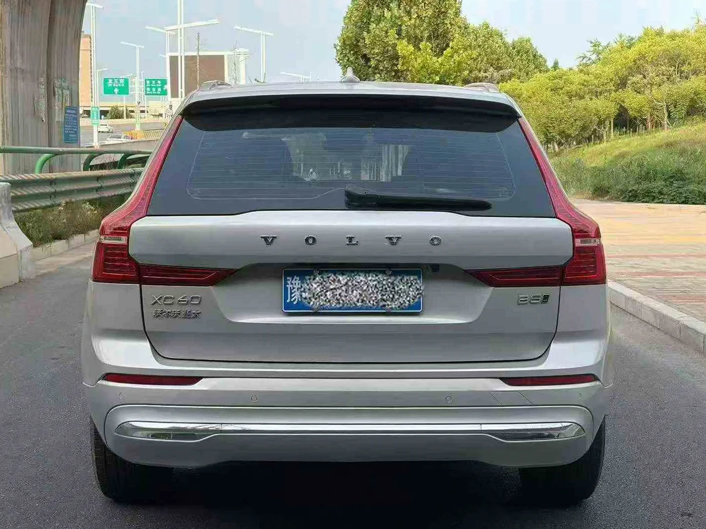 沃尔沃XC60 驾驶室