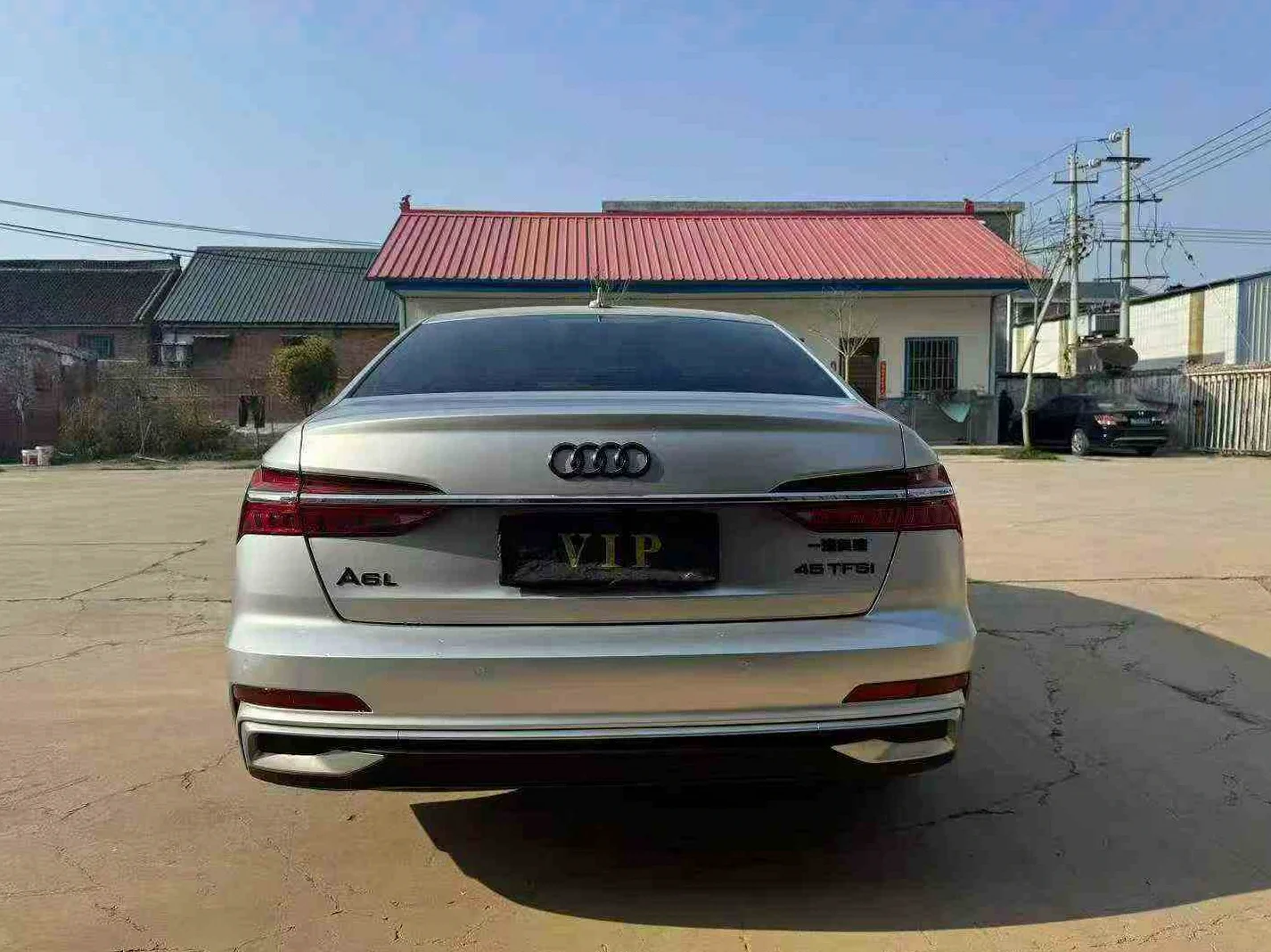 奥迪A6L 内饰前排