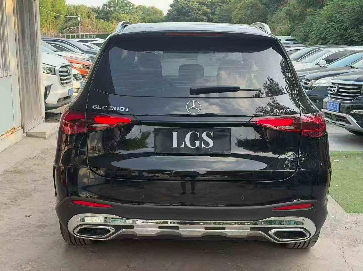 奔驰GLC 后面外观二