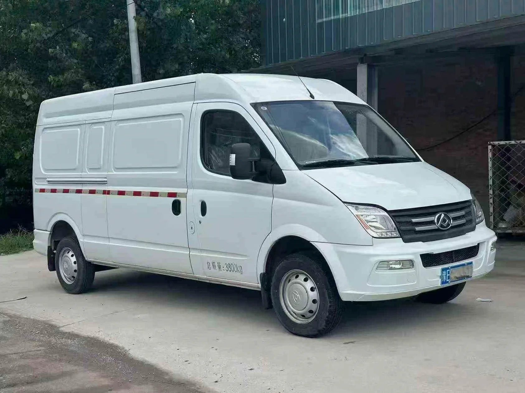 24年大通V80 2.0T柴油