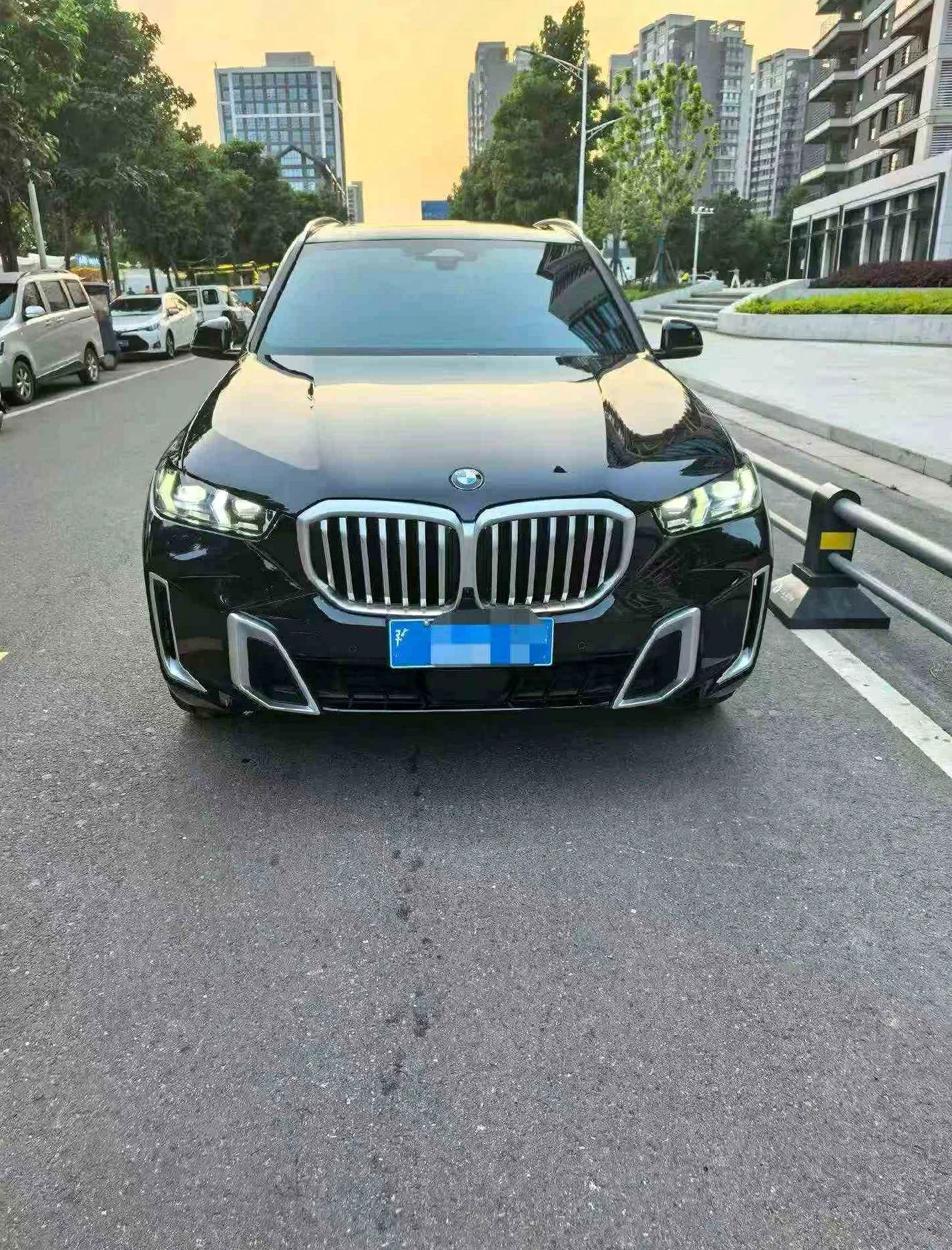 2025款宝马X5 3.0T最高配