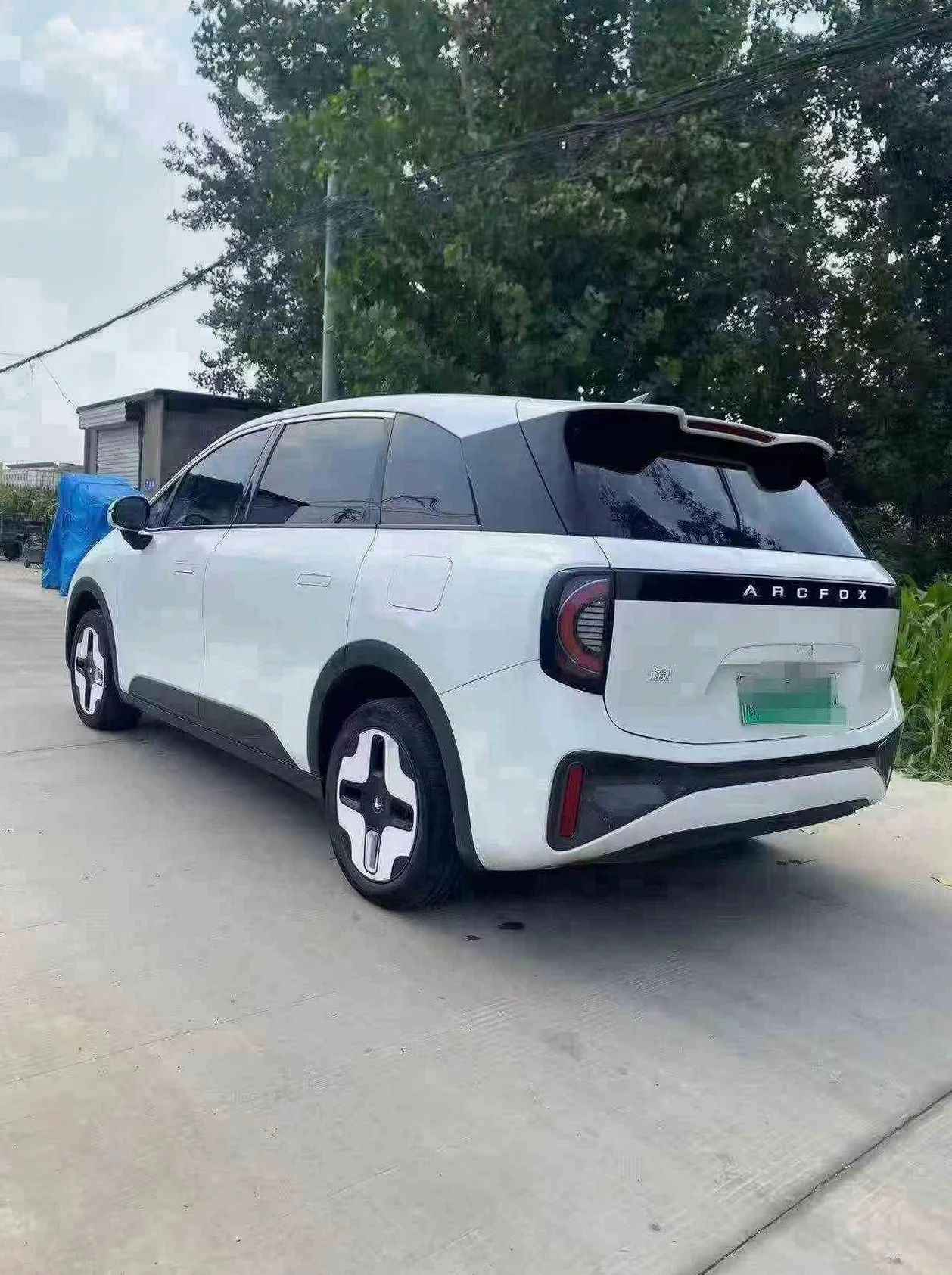 极狐汽车考拉 后面外观三