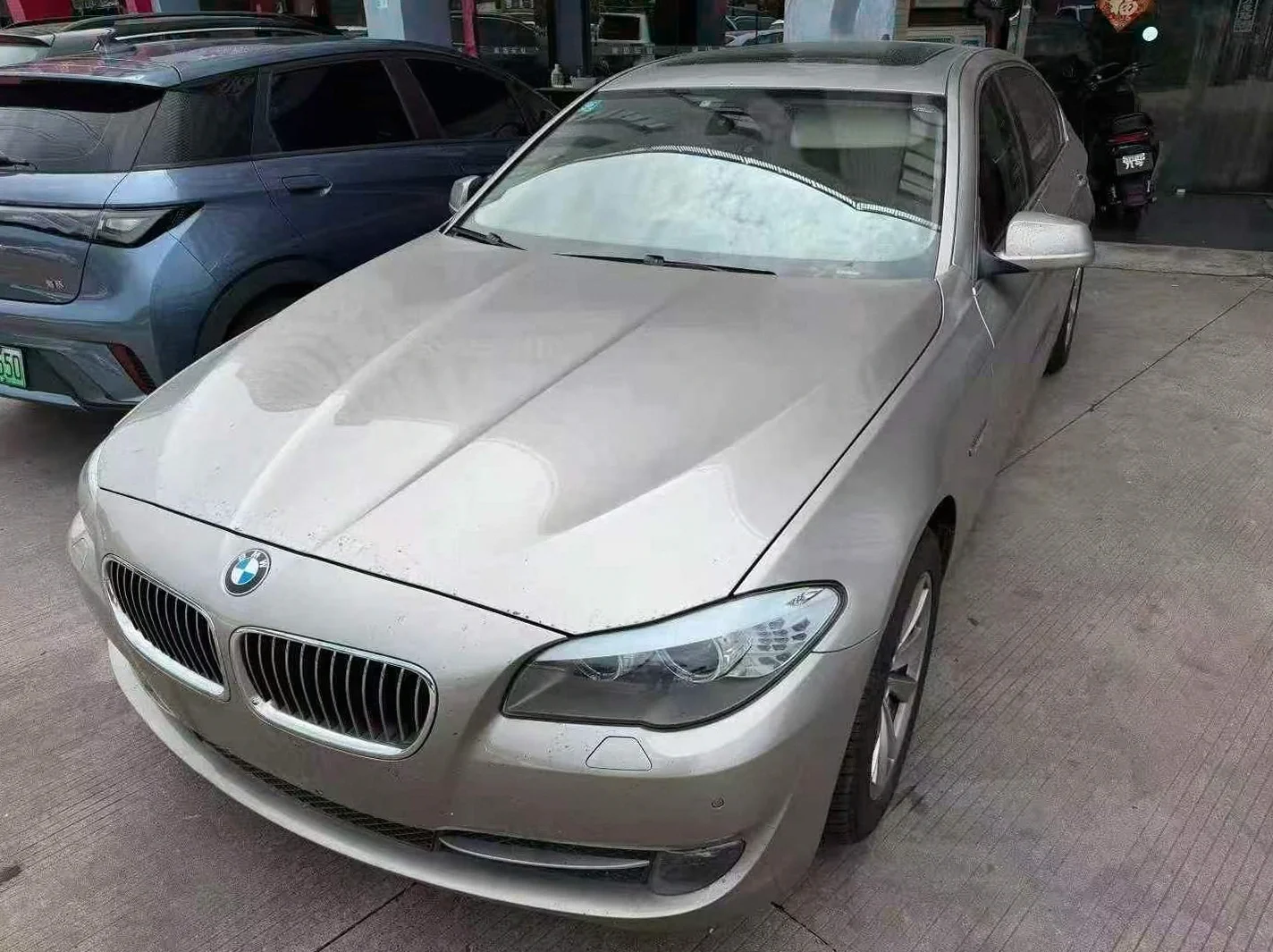 12年宝马523Li 2.5V6