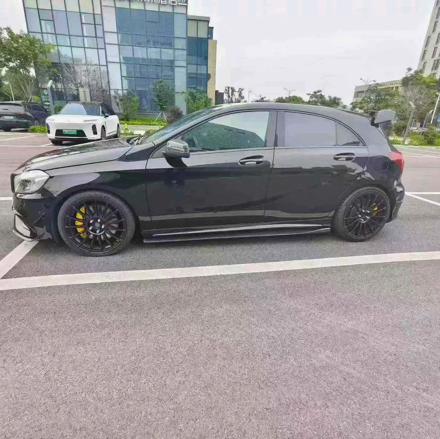 奔驰AMG 正面外观三