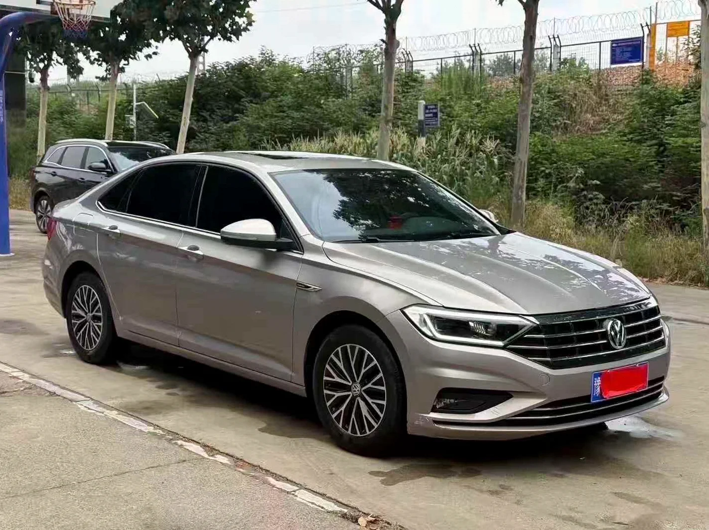 大众速腾 正面外观二