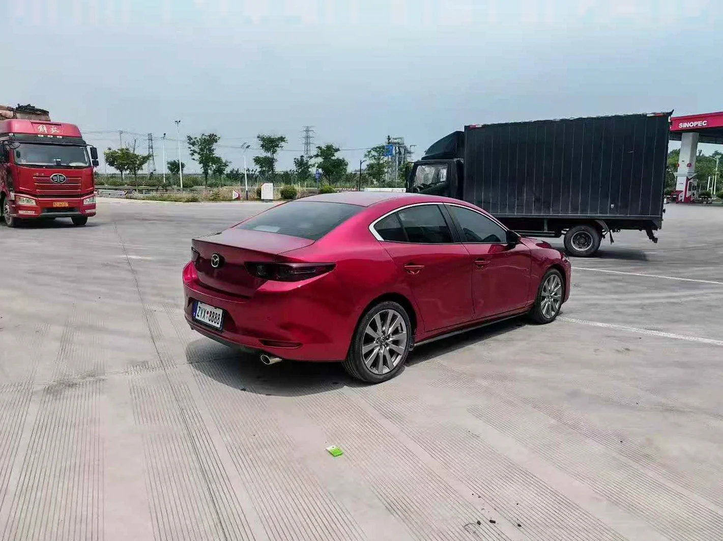 马自达昂克赛拉 后面外观一
