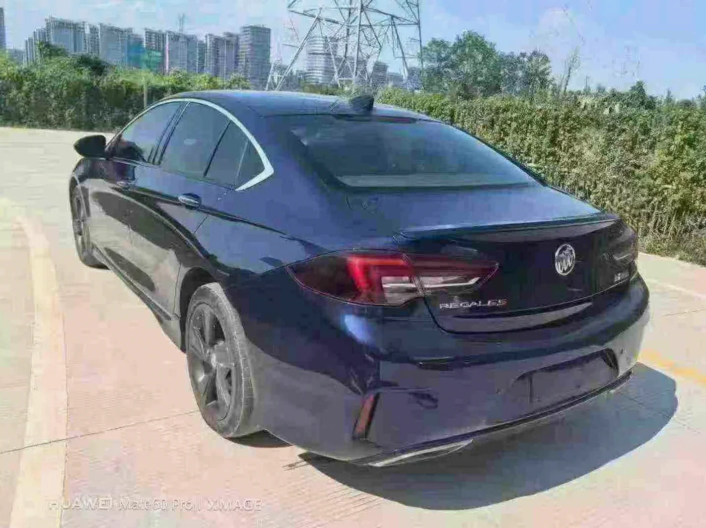 别克君威 后面外观三