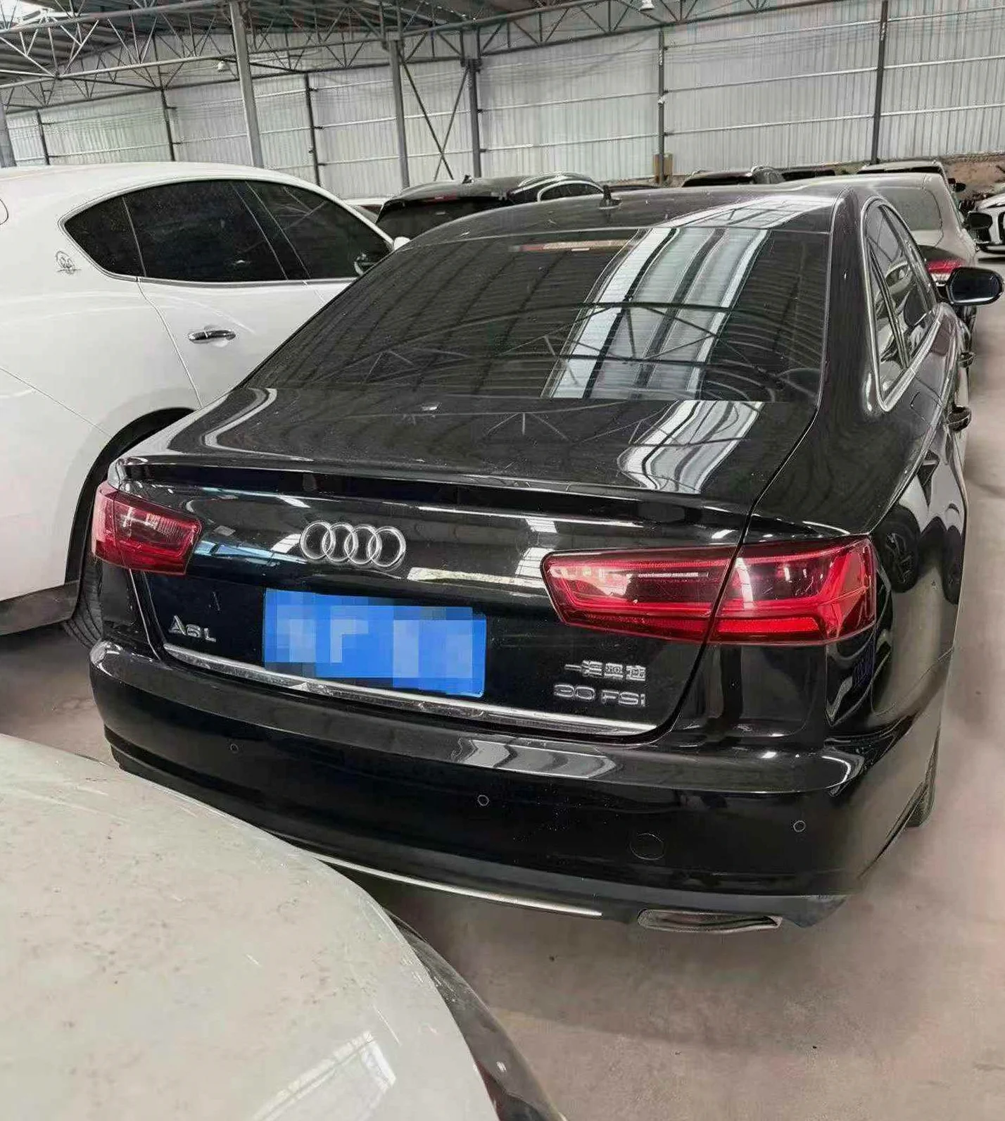 奥迪A6L 后面外观三