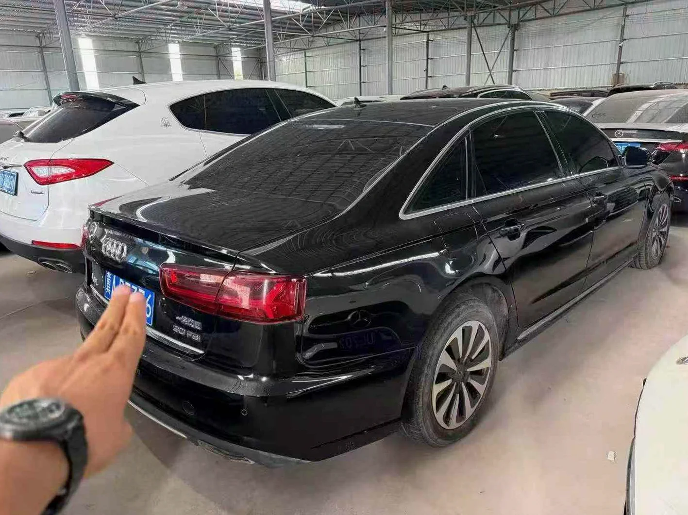 奥迪A6L 后面外观二