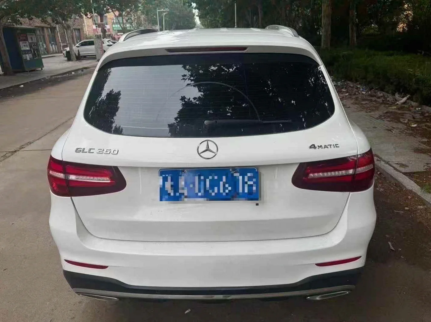 奔驰GLC 内饰后排