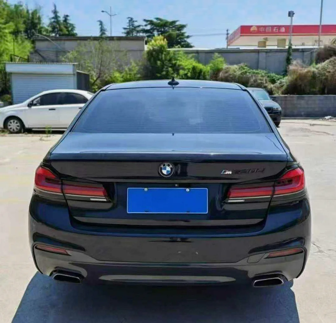 宝马5系 后面外观三
