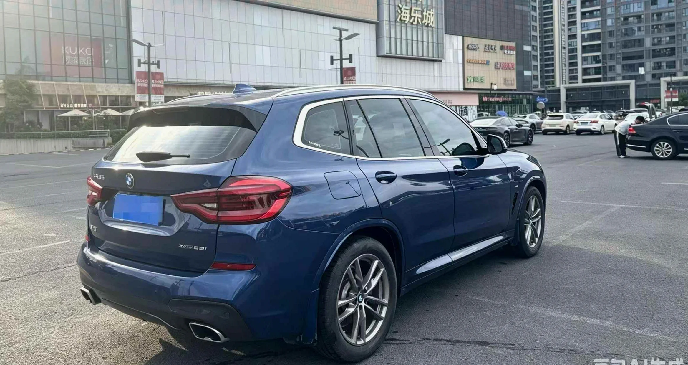 宝马X3 正面外观三