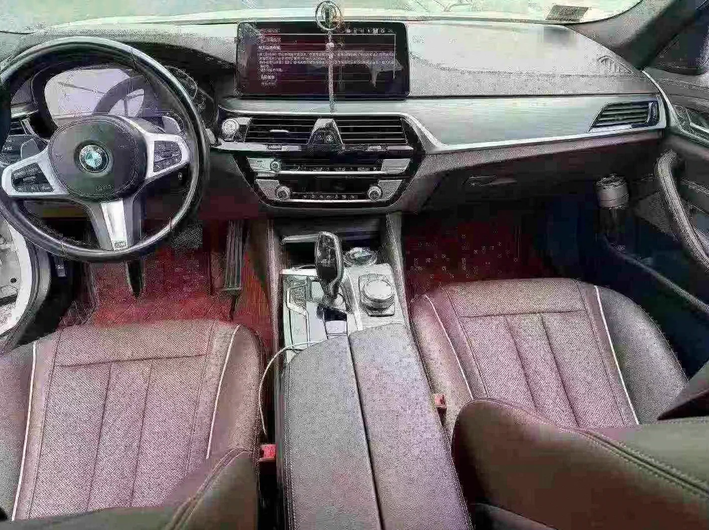 宝马5系 后面外观三
