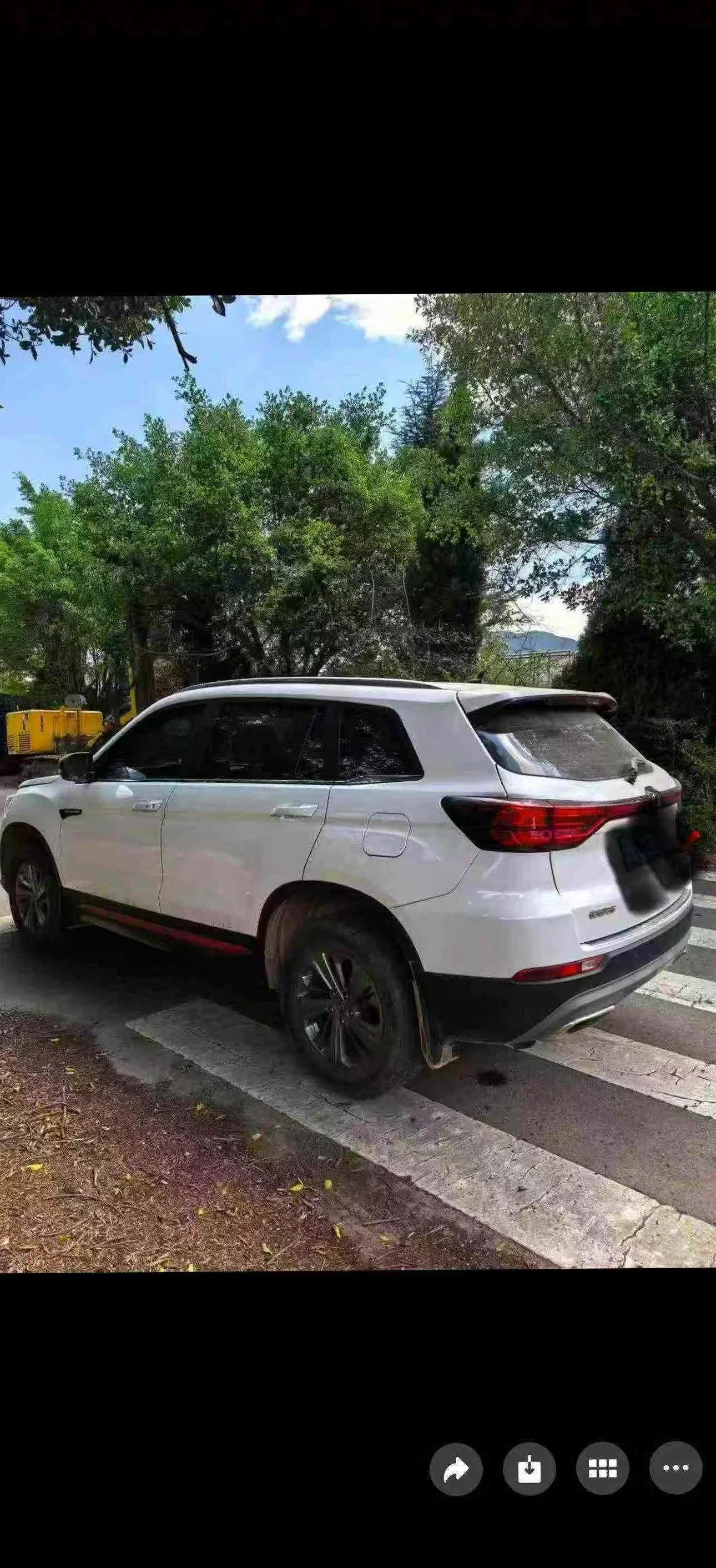 长安汽车CS75 正面外观二