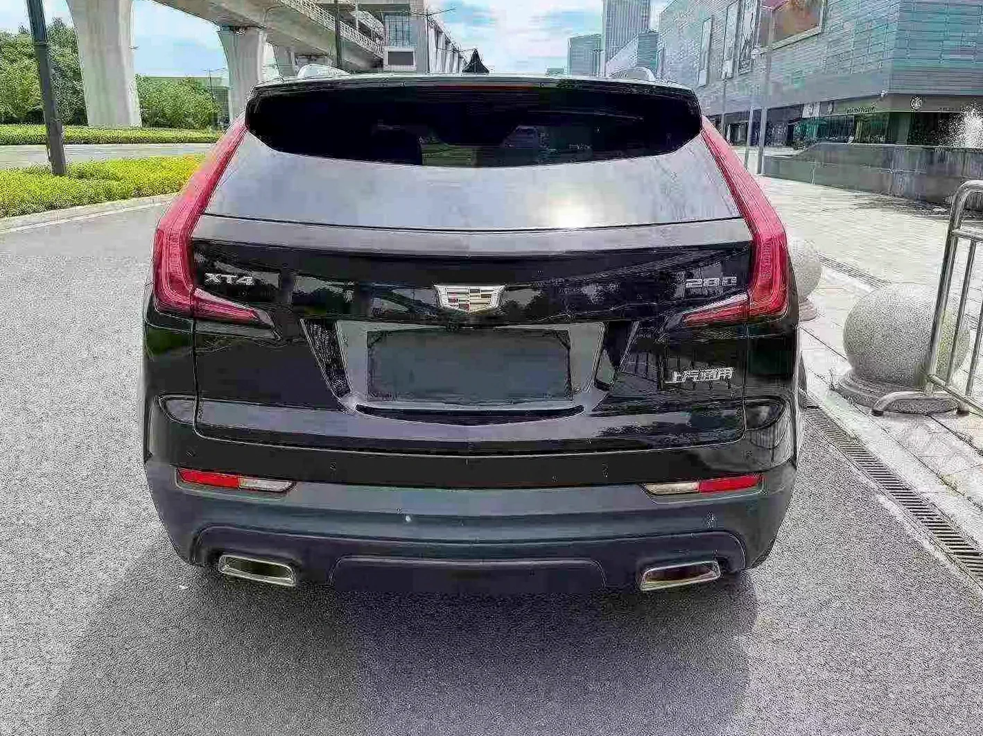 凯迪拉克XT4 内饰后排