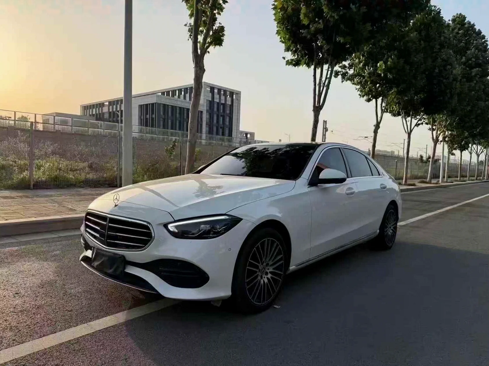 22年奔驰C260L 运动版