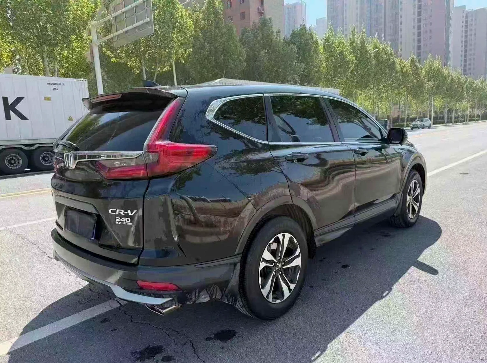 本田CRV 后面外观三