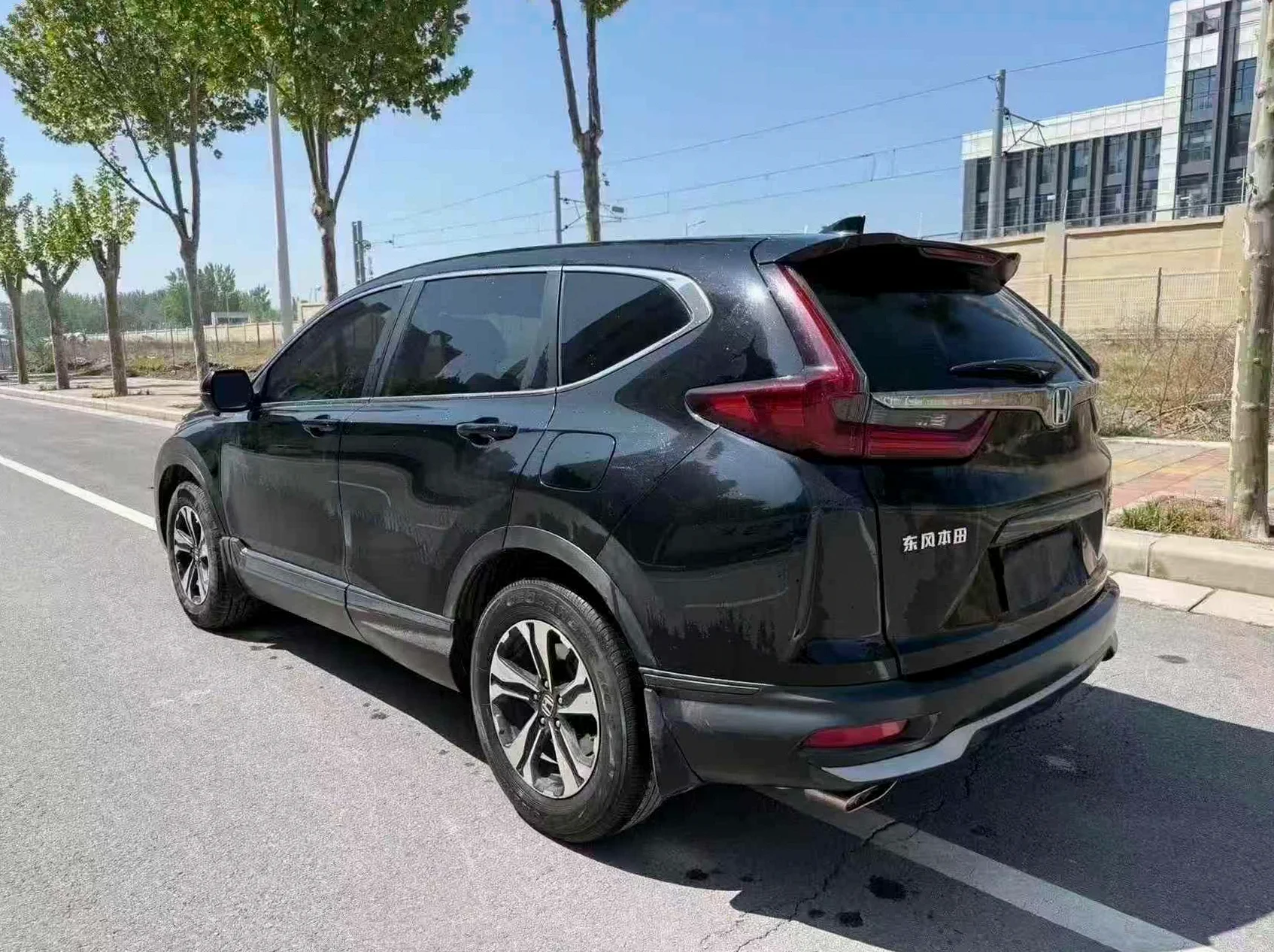 本田CRV 后面外观一