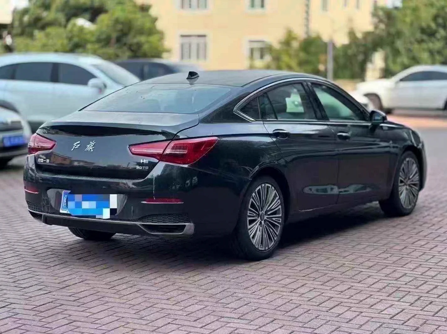 红旗H5 驾驶室