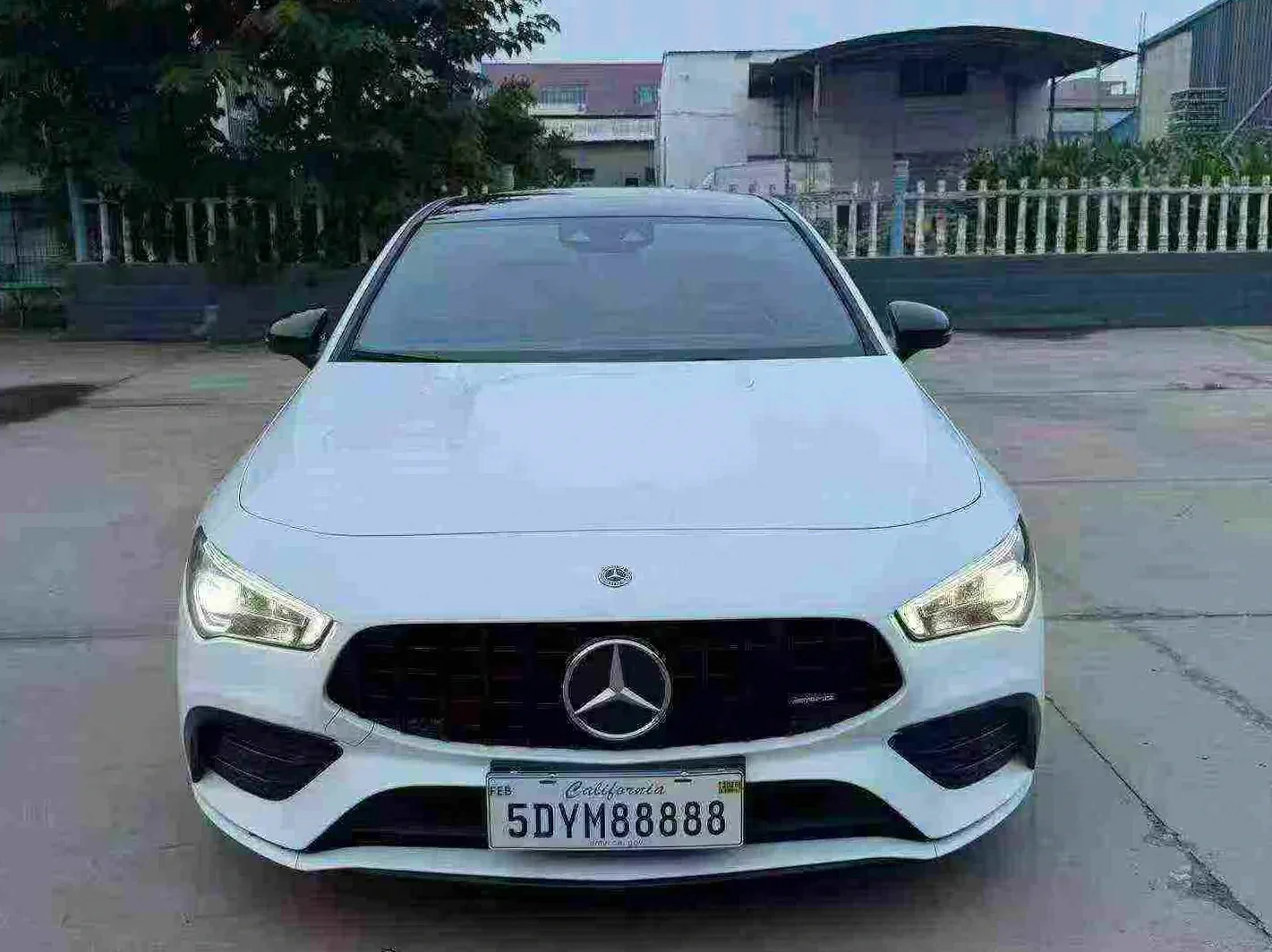 23年奔驰AMG CLA 35 4MATIC