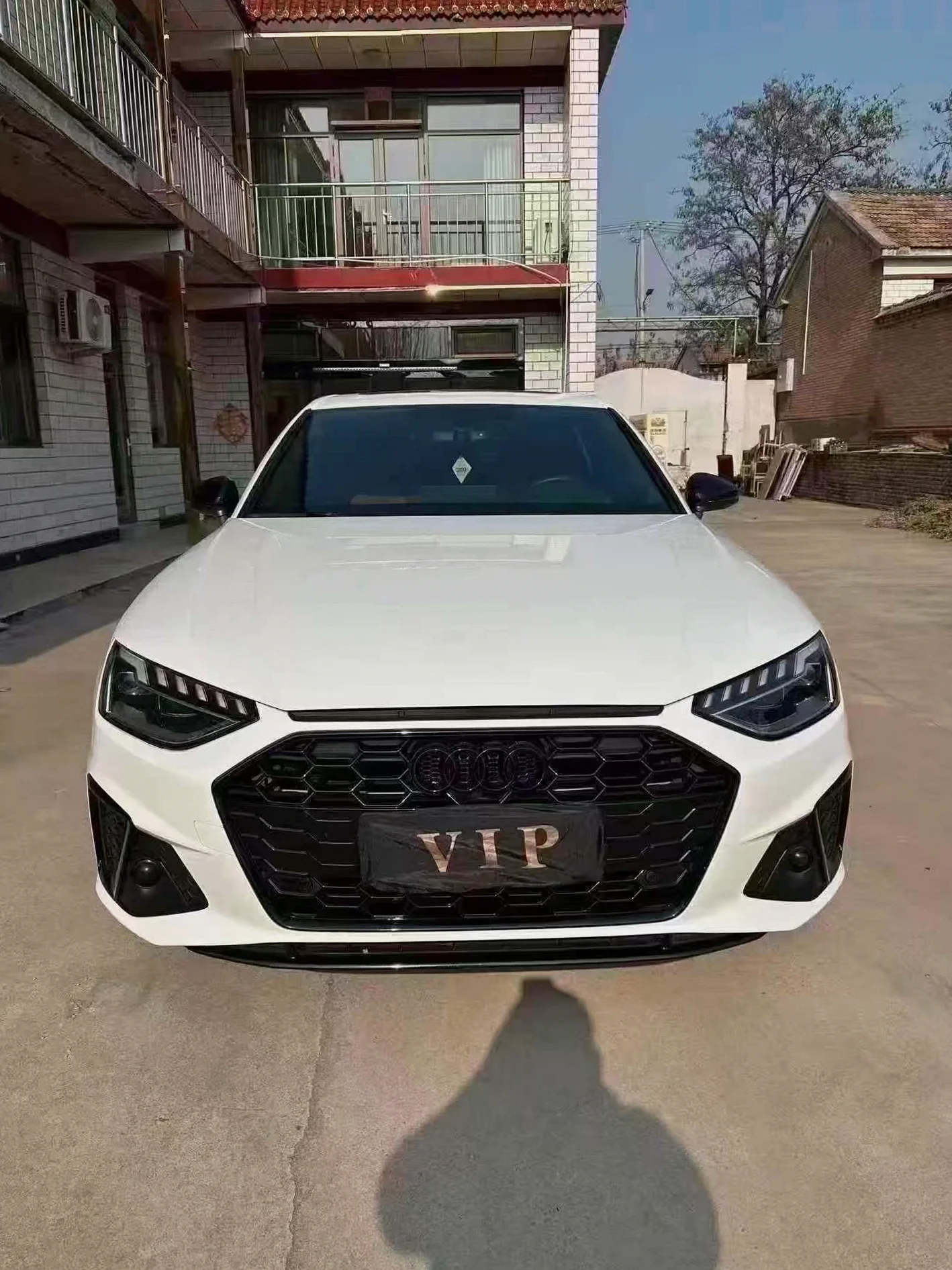 2024款奥迪A4L 40 TFSI 豪华动感型