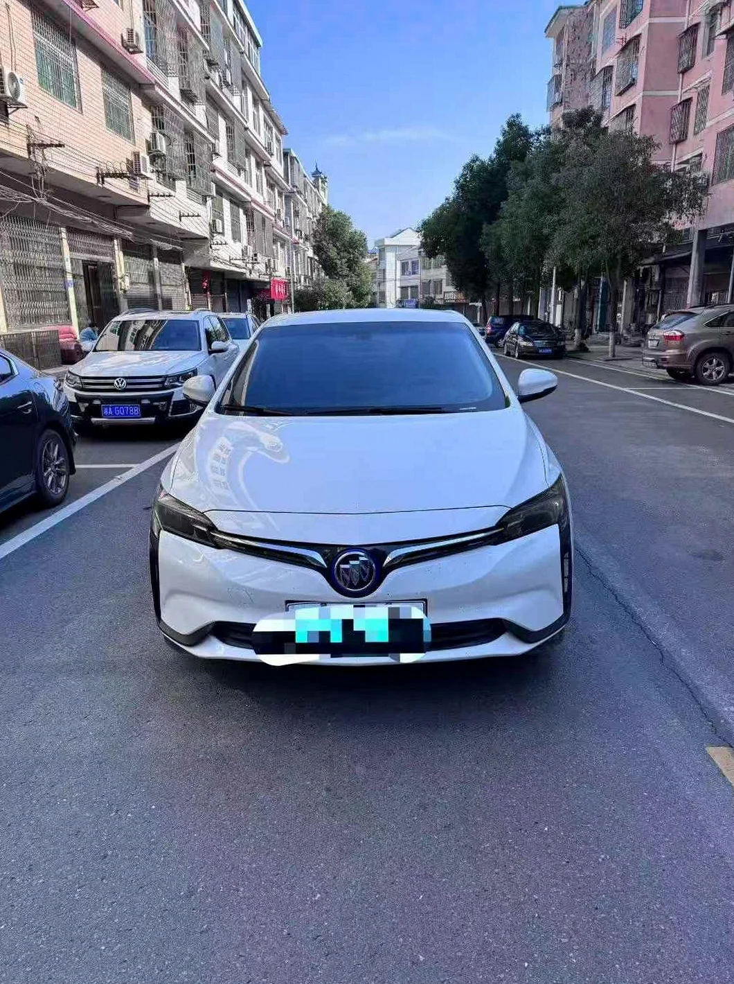 别克微蓝 正面外观二