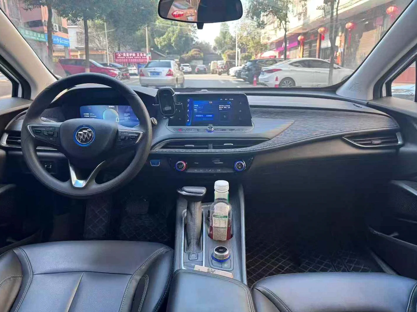 别克微蓝 后面外观二