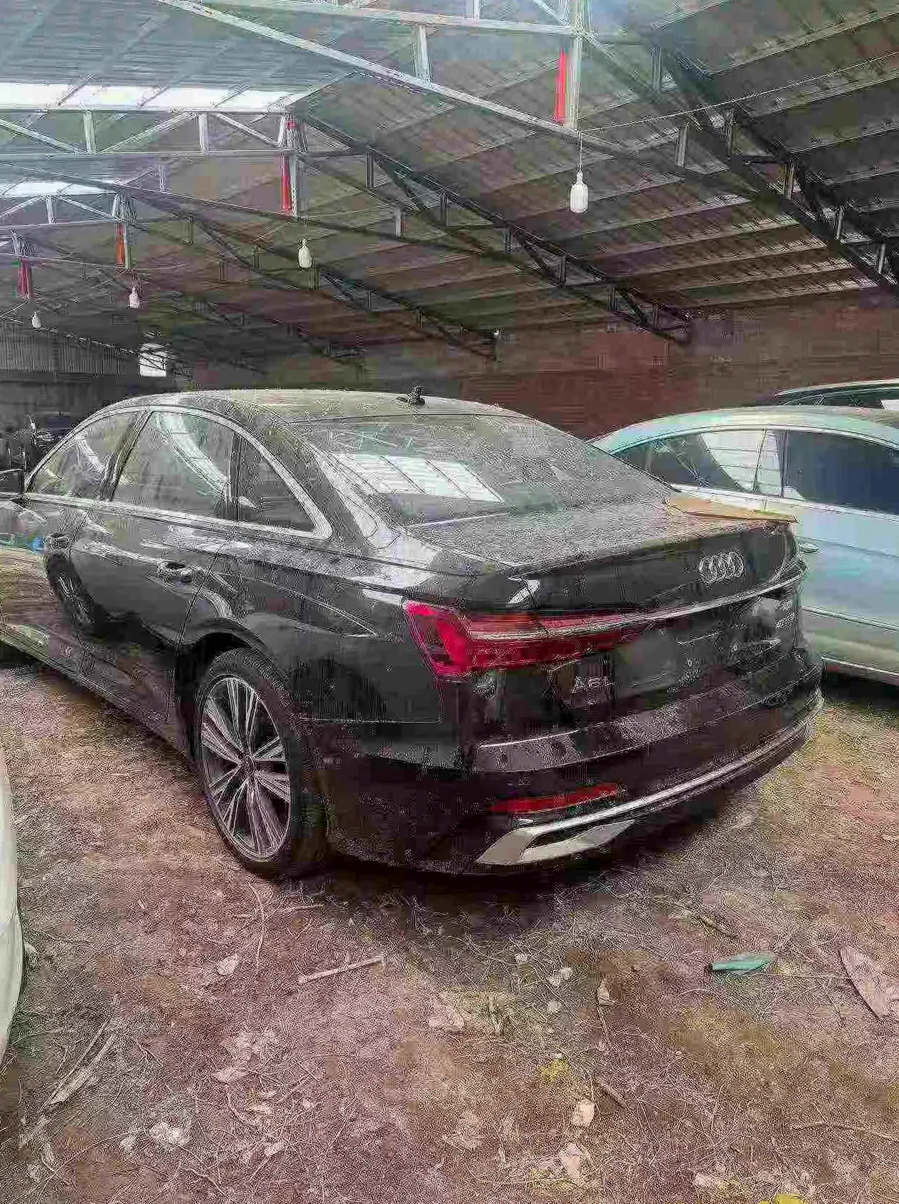 奥迪A6L 后面外观二