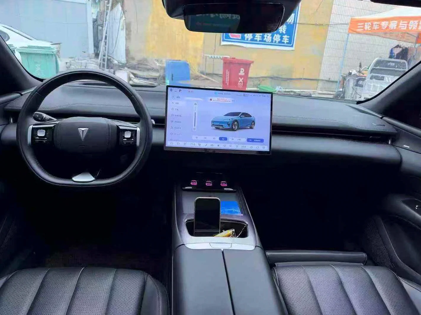 长安汽车深蓝 后面外观一