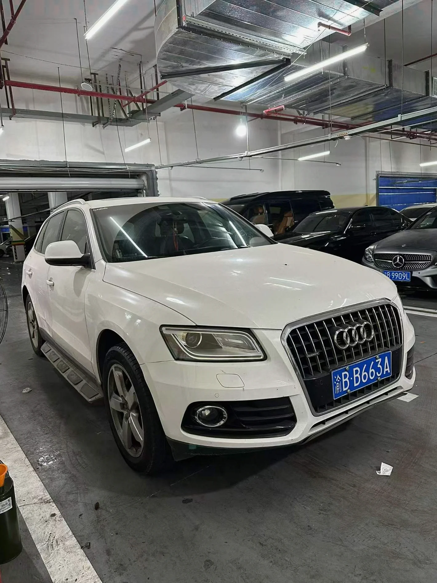 奥迪Q5 正面外观三