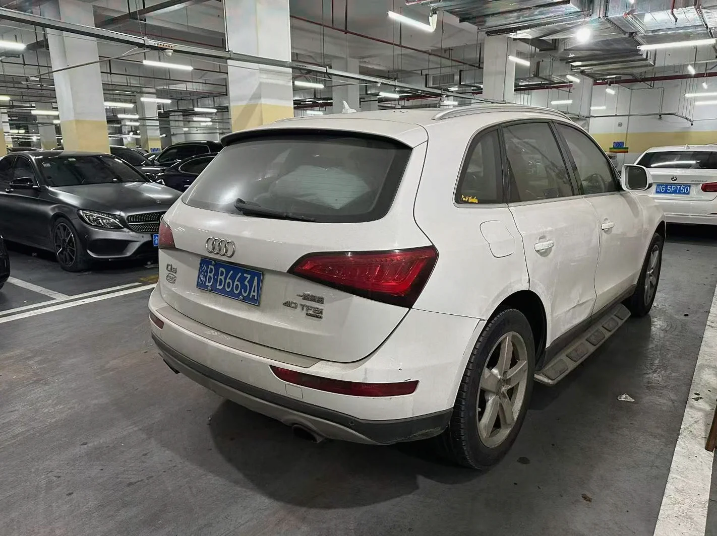 奥迪Q5 驾驶室