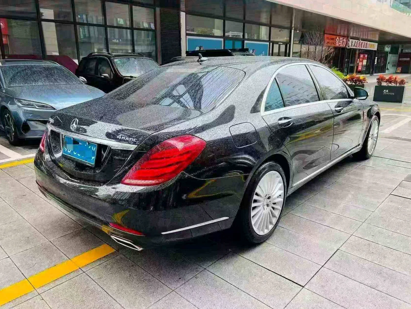 奔驰S级 驾驶室
