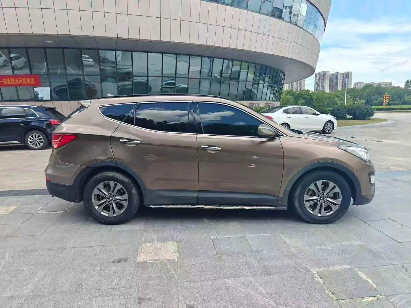 现代胜达 正面外观三