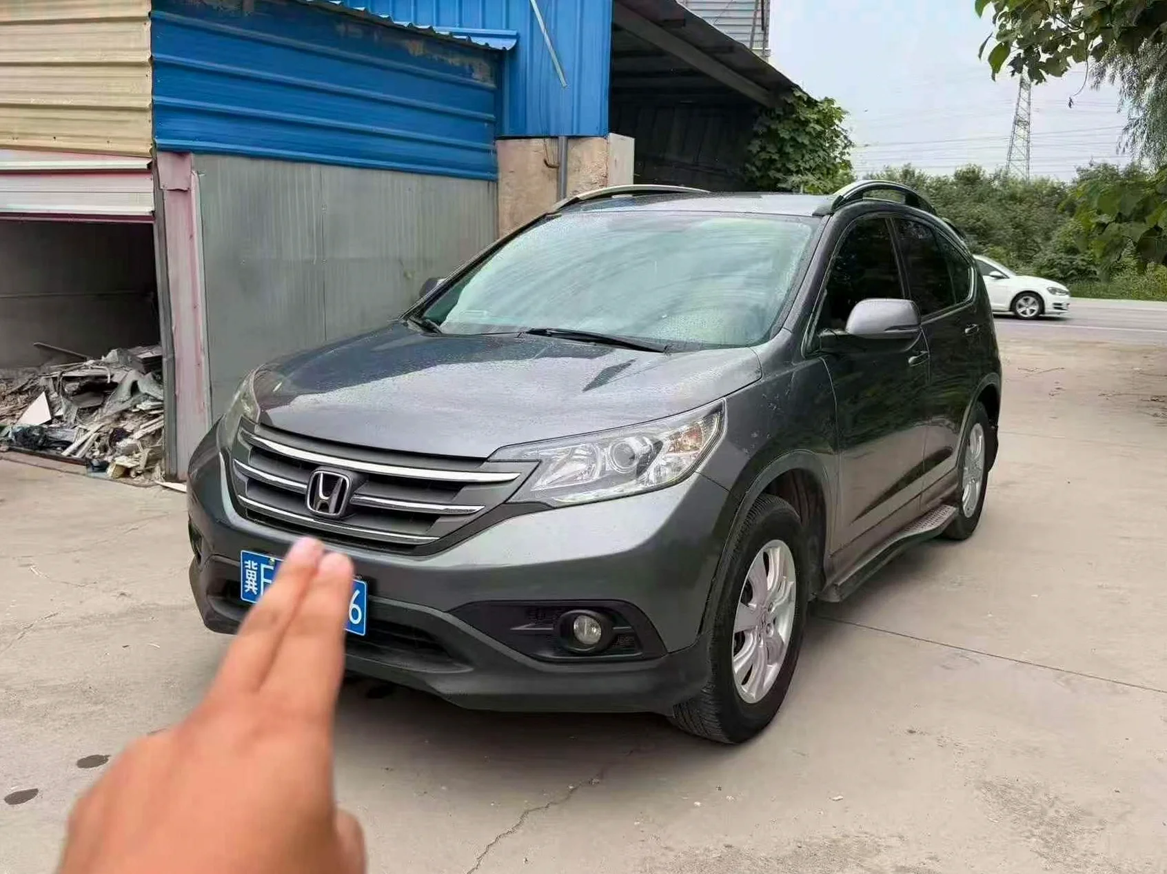 本田CRV 正面外观二