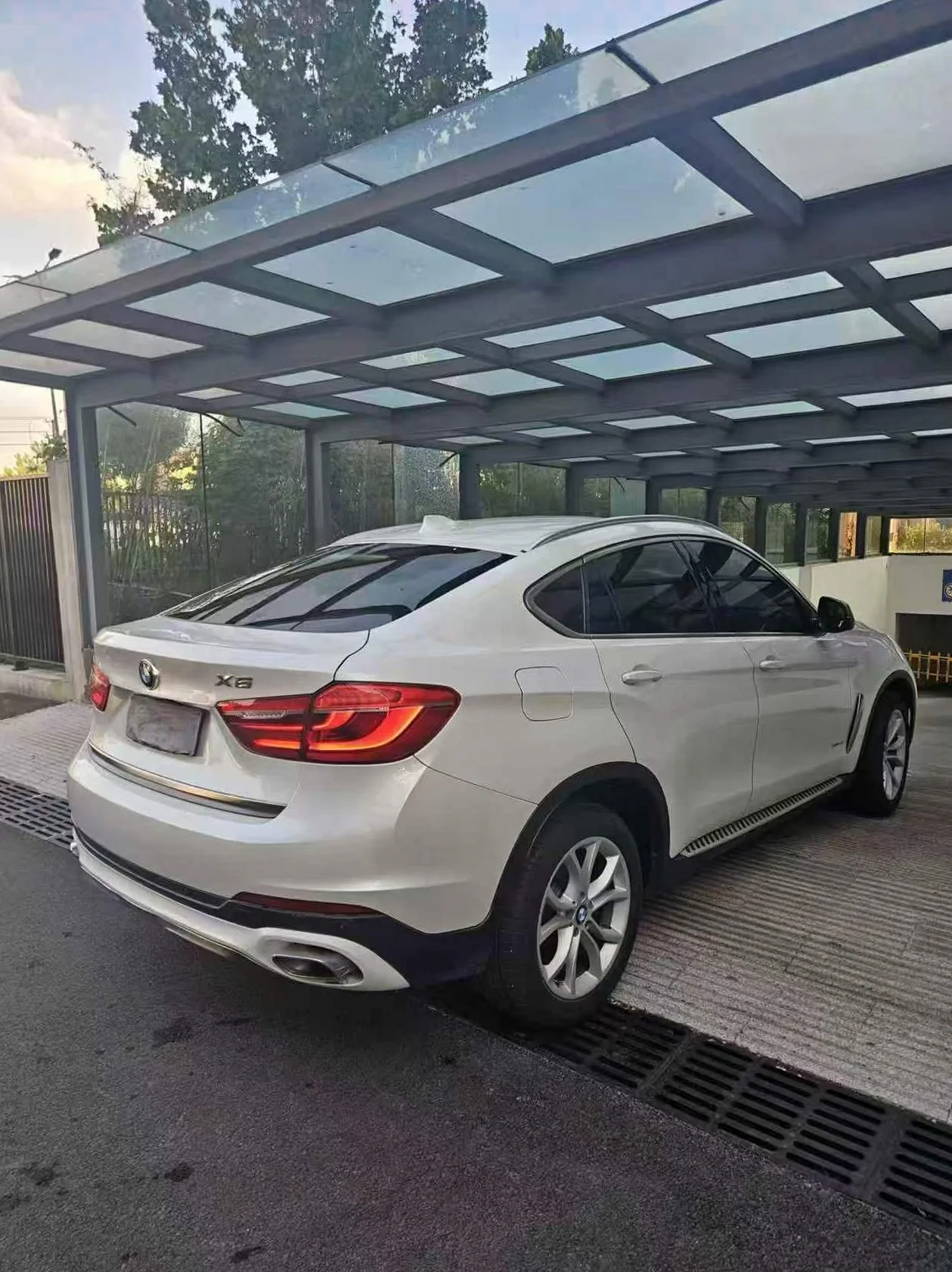 17年宝马X6 3.0T