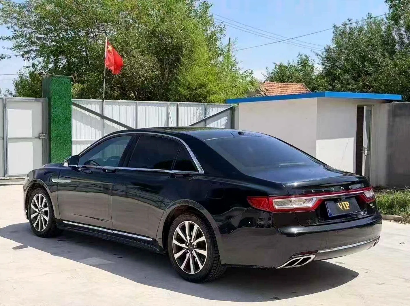 林肯大陆 后面外观三