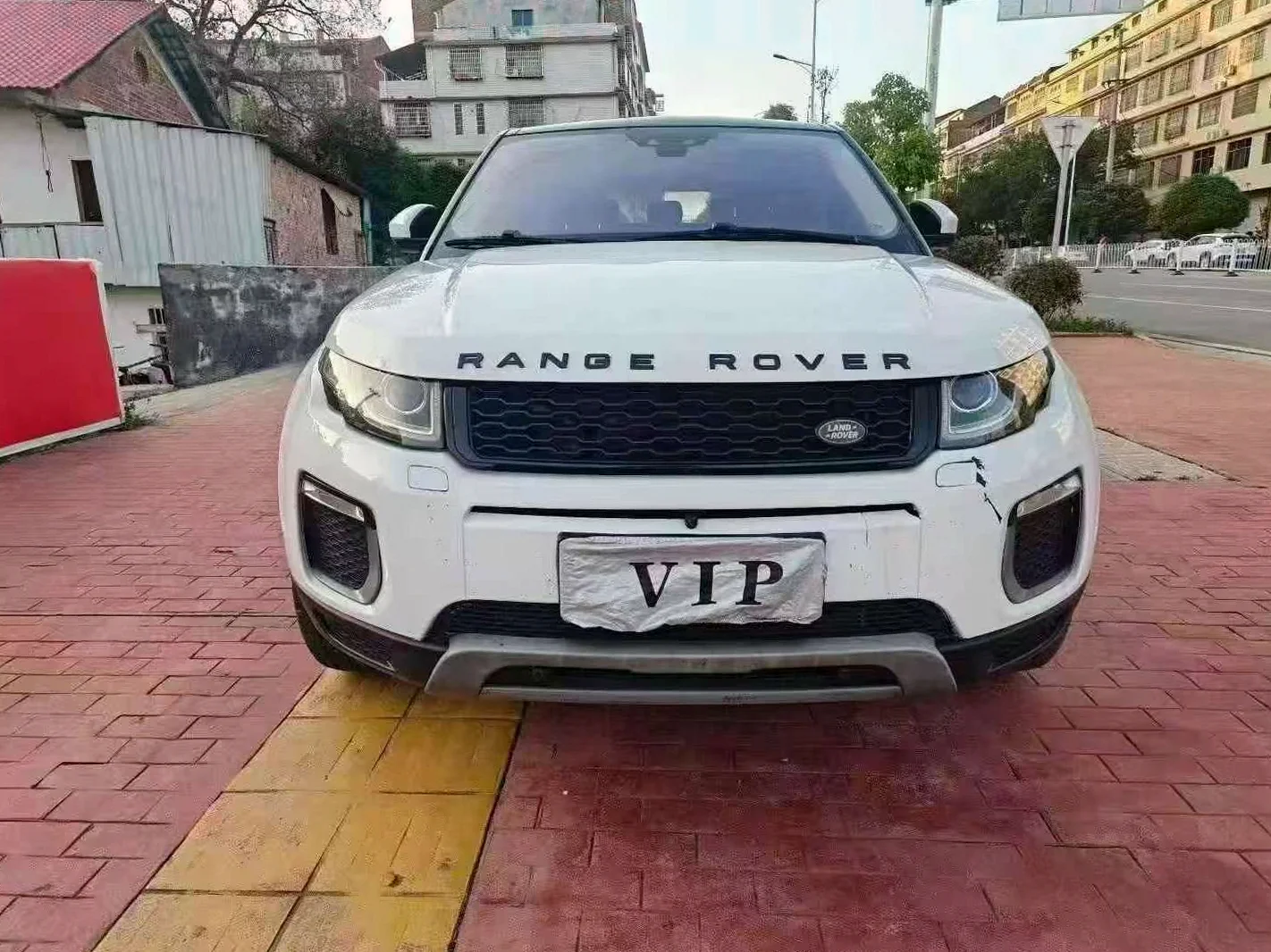 2017款路虎极光2.0T