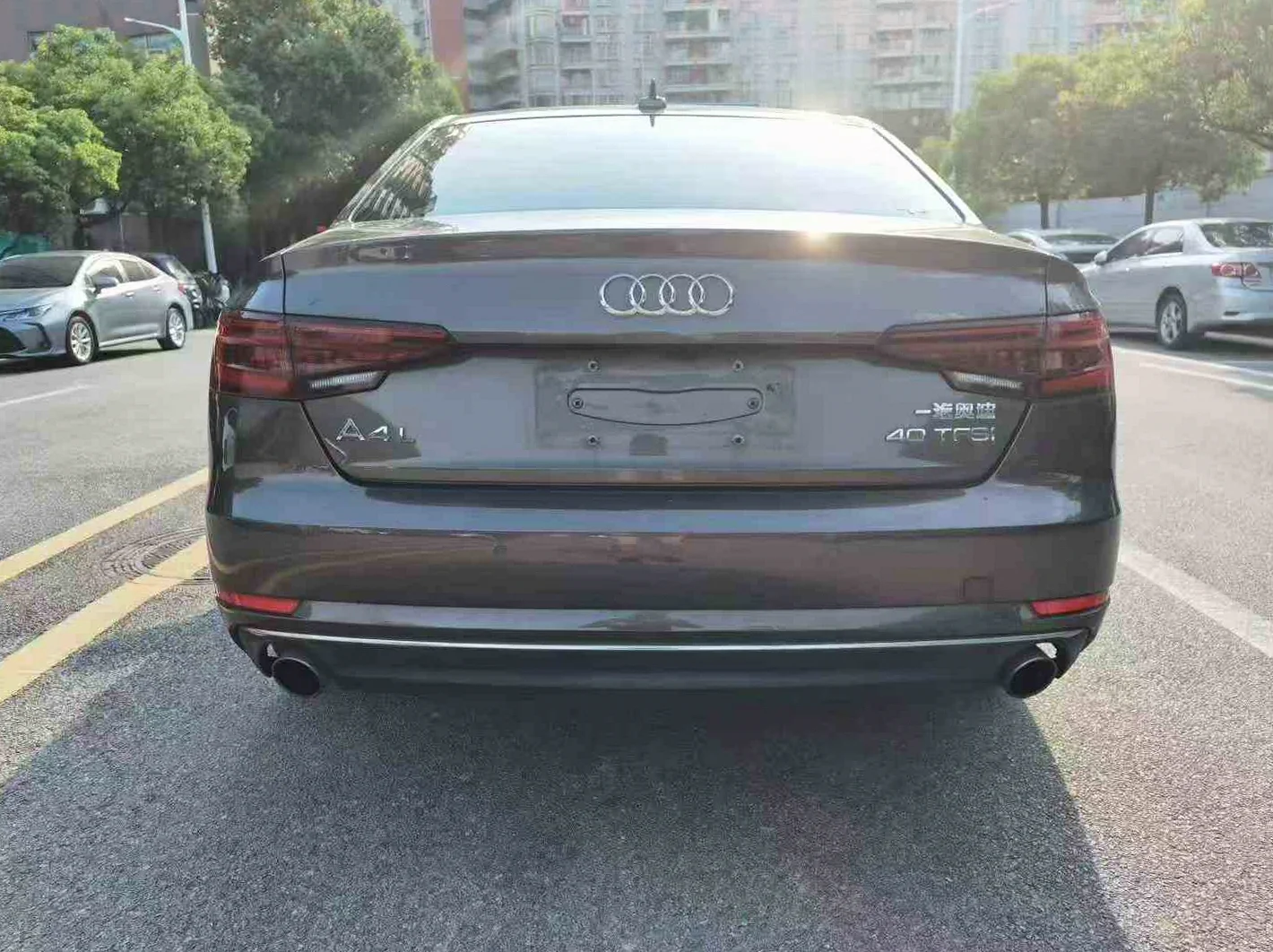 奥迪A4L 后面外观二
