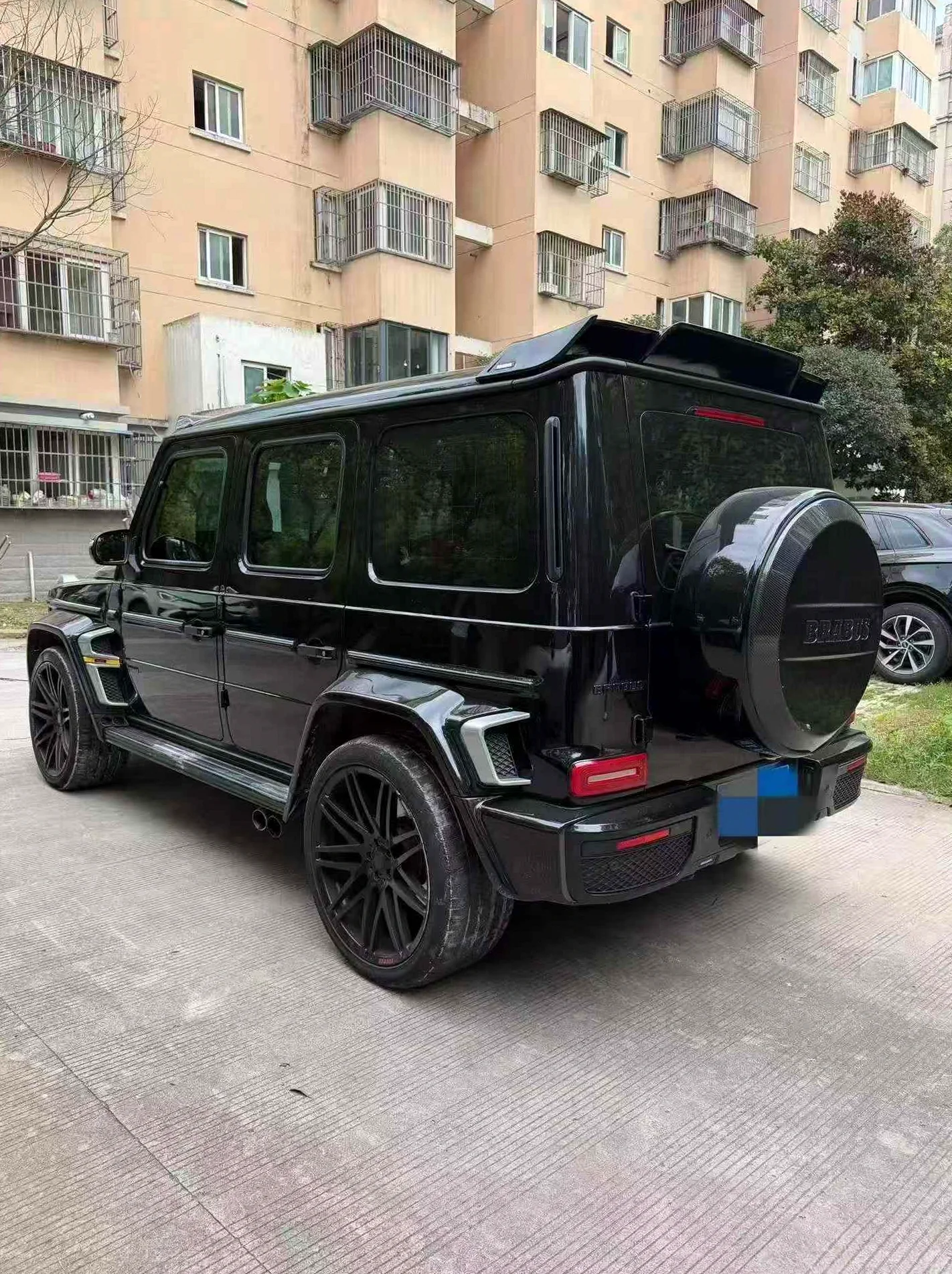 奔驰G 后面外观三