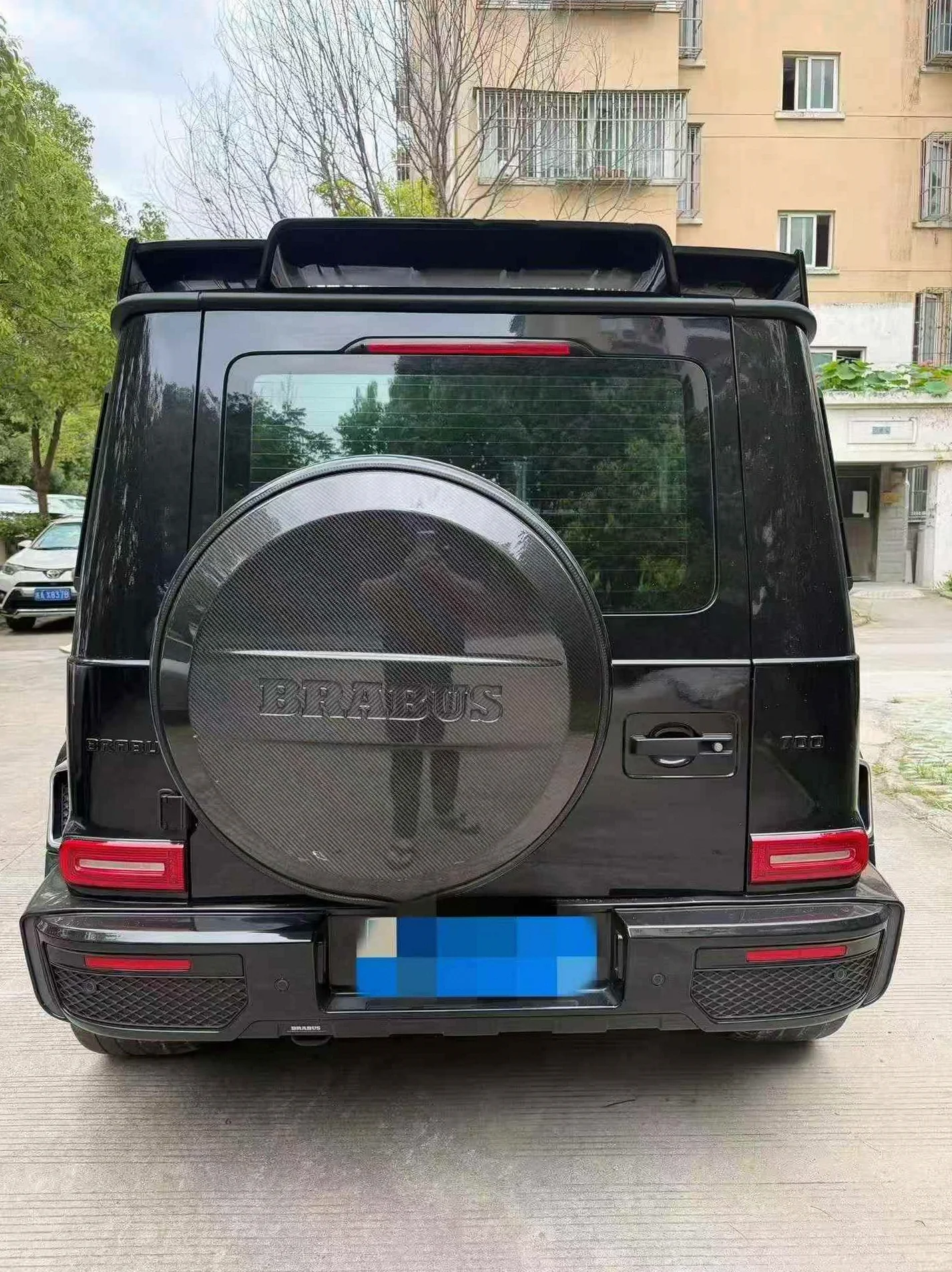 奔驰G 后面外观一