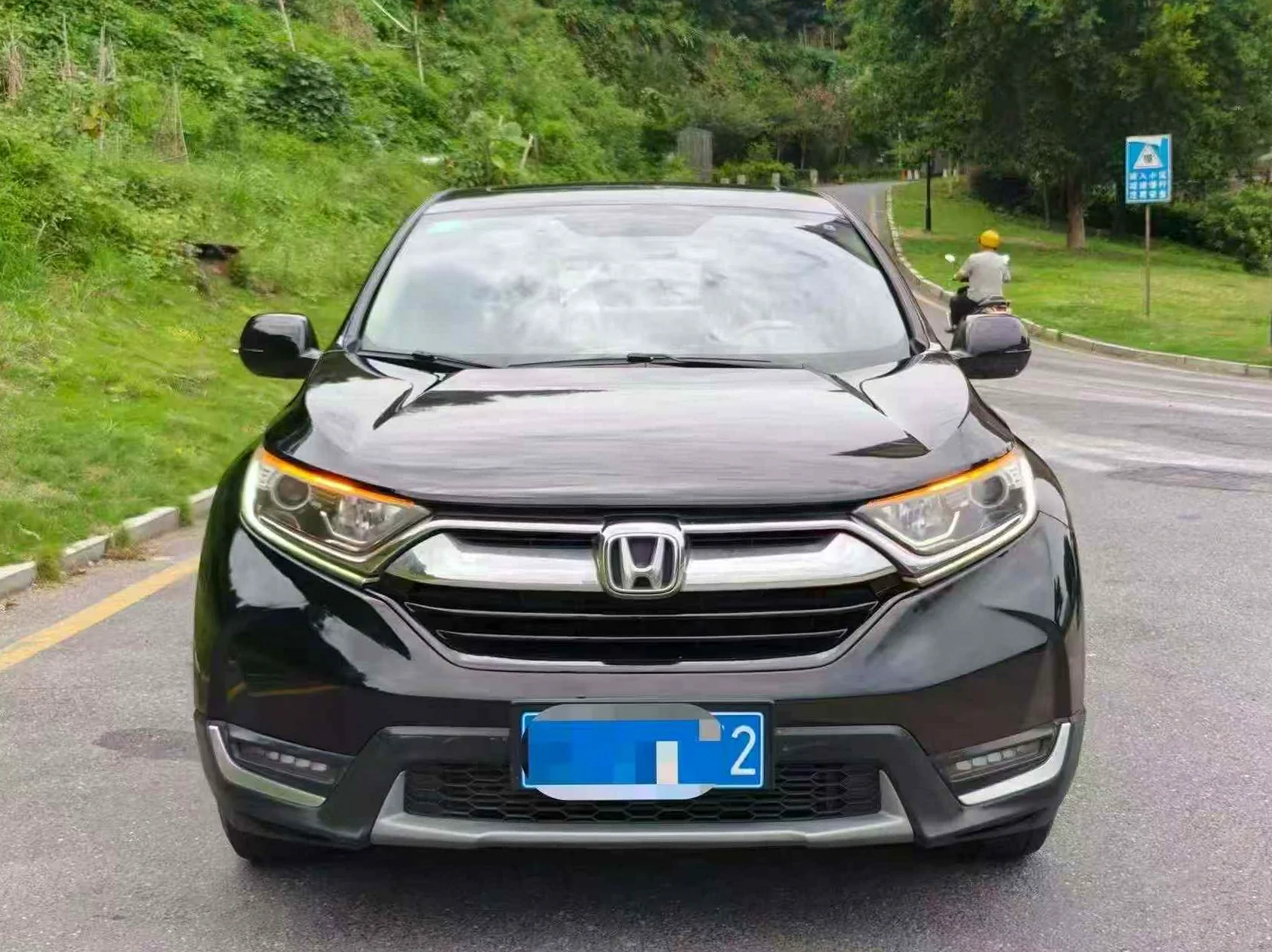 本田CRV 正面外观二