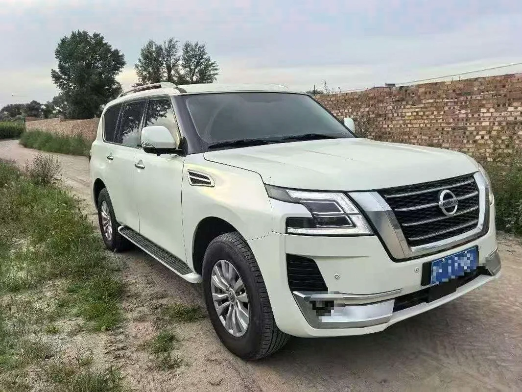 日产途乐 后面外观三