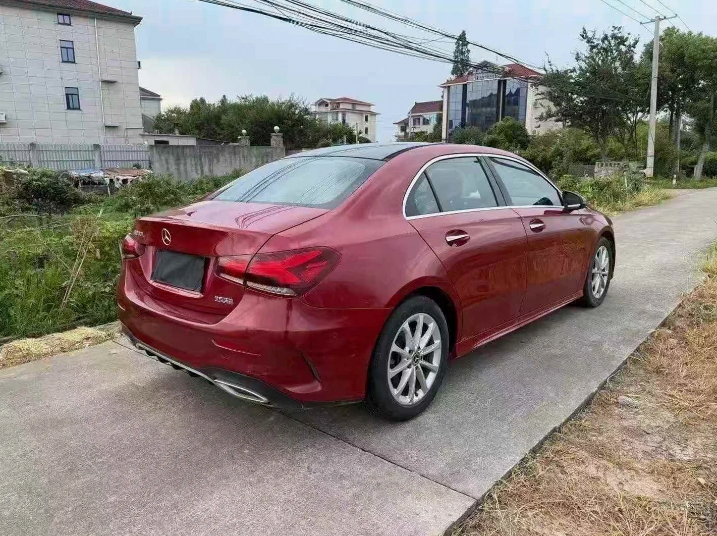 奔驰A 后面外观二