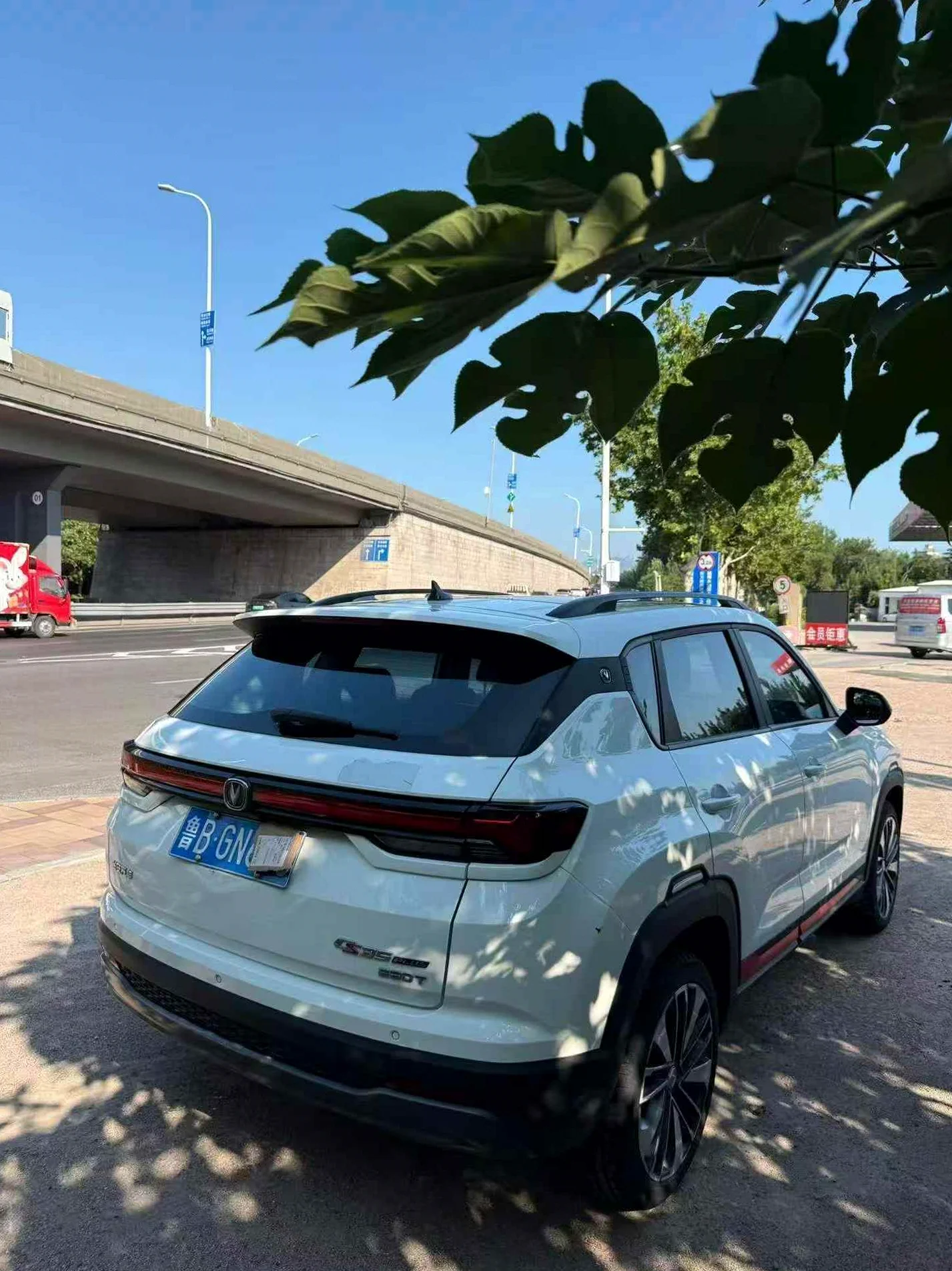 长安汽车CS35 后面外观二
