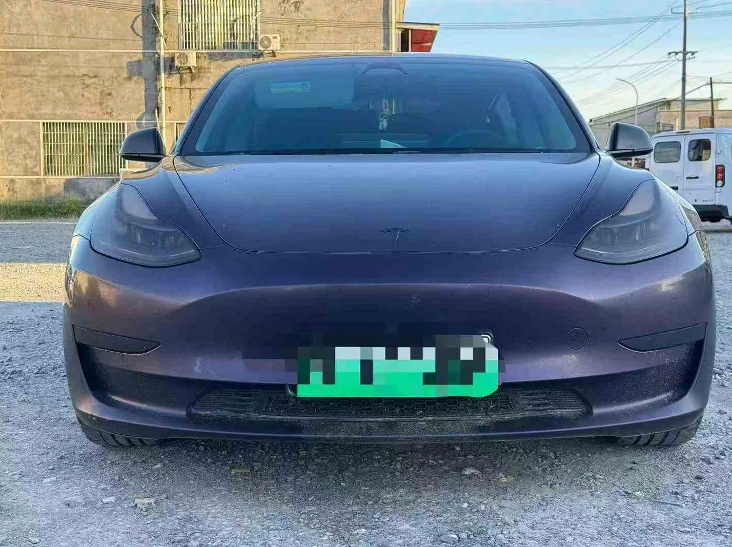 特斯拉MODEL 正面外观二